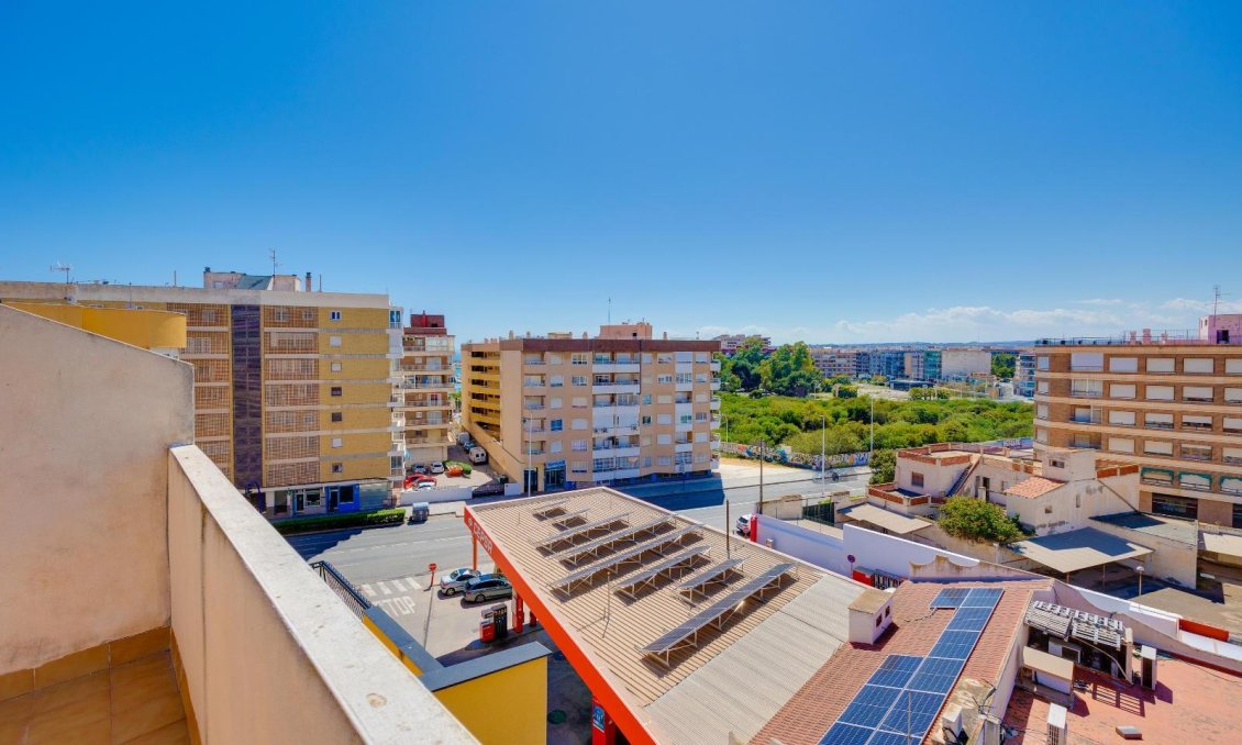 Revente - Penthouse Penthouse -
Torrevieja