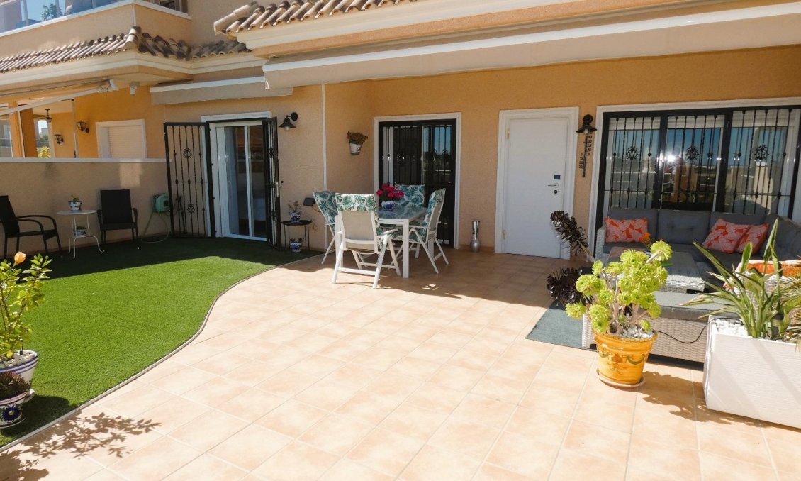 Használt Ingatlanok - Apartman -
Orihuela Costa - Costa Blanca
