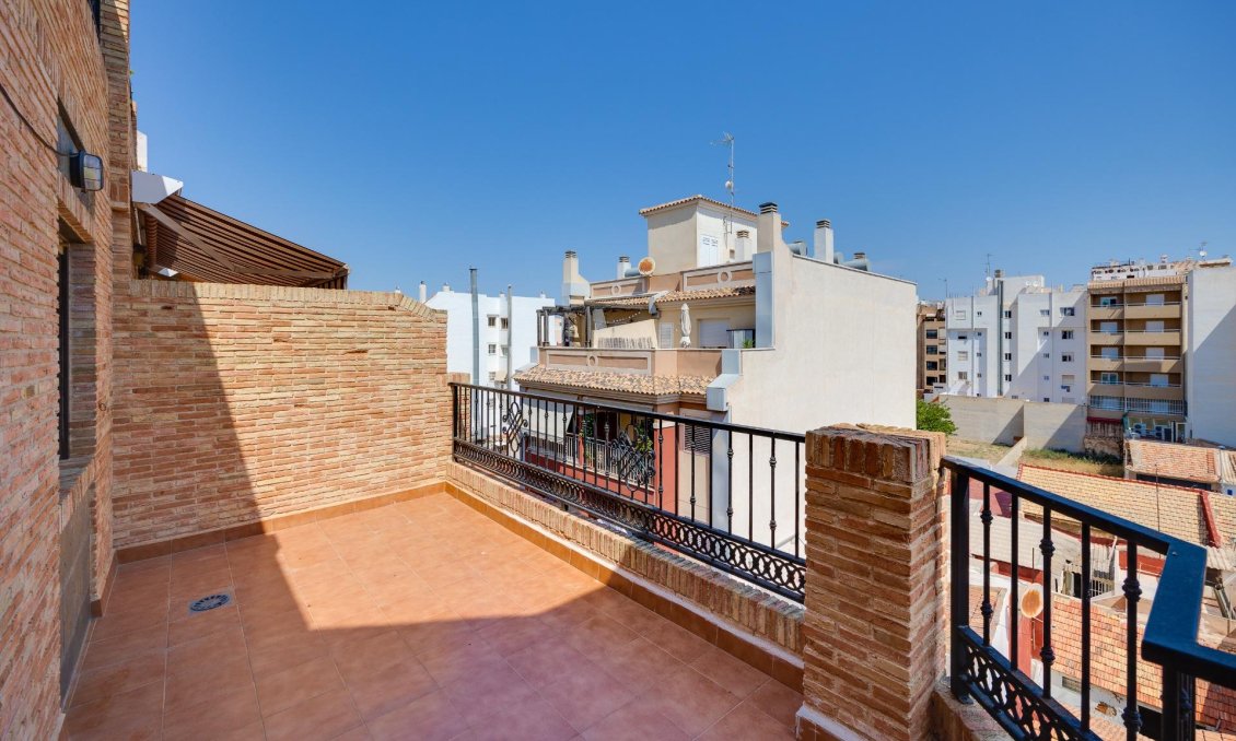 Segunda mano - Ático -
Torrevieja - Centro