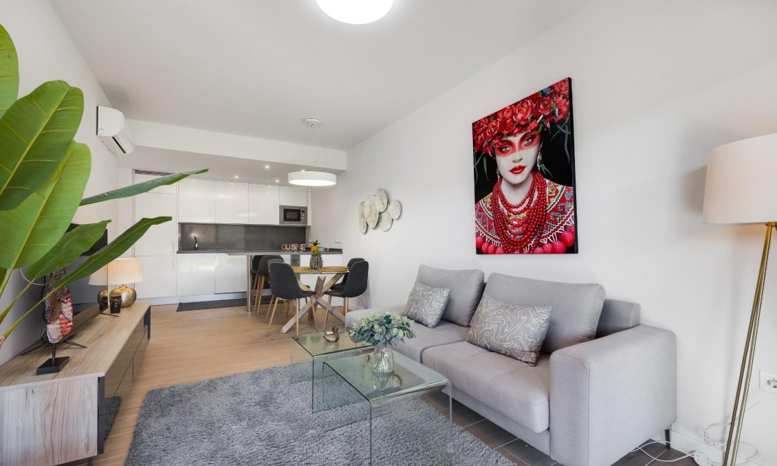 Segunda mano - Apartamento -
Orihuela Costa - Villamartín-las Filipinas