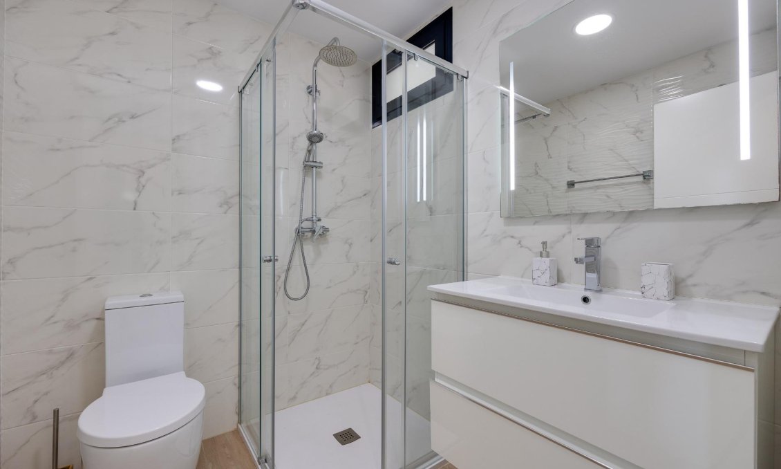 Segunda mano - Apartamento -
Orihuela Costa - Villamartín-las Filipinas