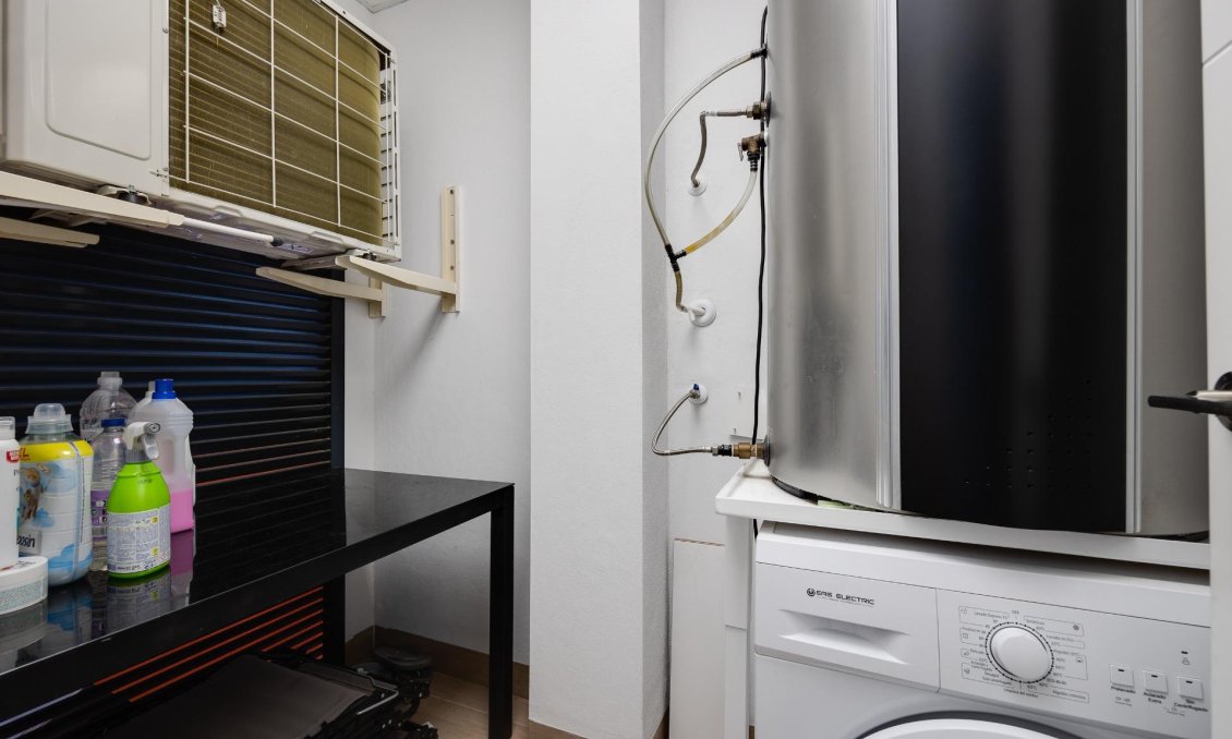 Segunda mano - Apartamento -
Orihuela Costa - Villamartín-las Filipinas