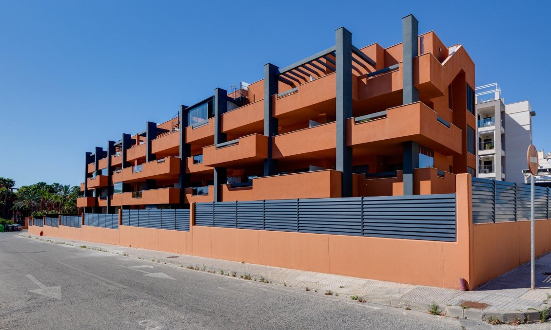 Segunda mano - Apartamento -
Orihuela Costa - Villamartín-las Filipinas