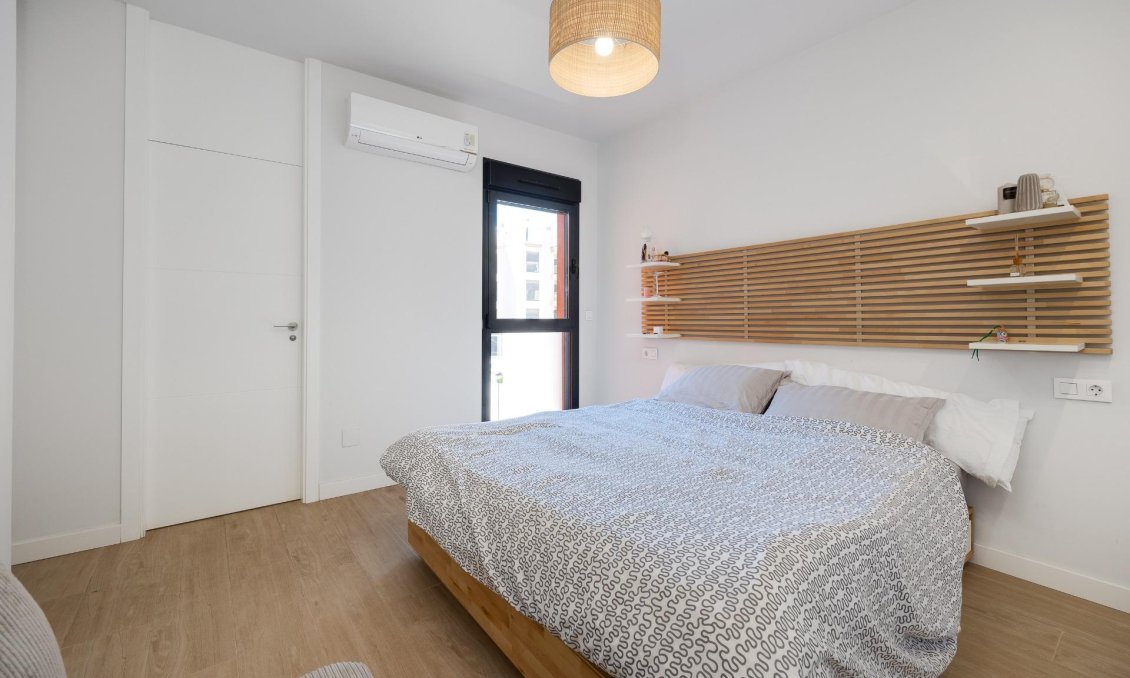 Segunda mano - Apartamento -
Orihuela Costa - Villamartín-las Filipinas