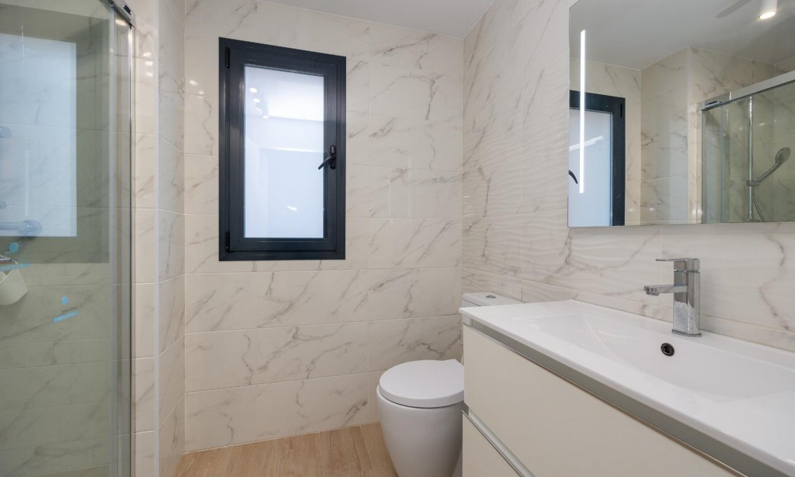 Segunda mano - Apartamento -
Orihuela Costa - Villamartín-las Filipinas