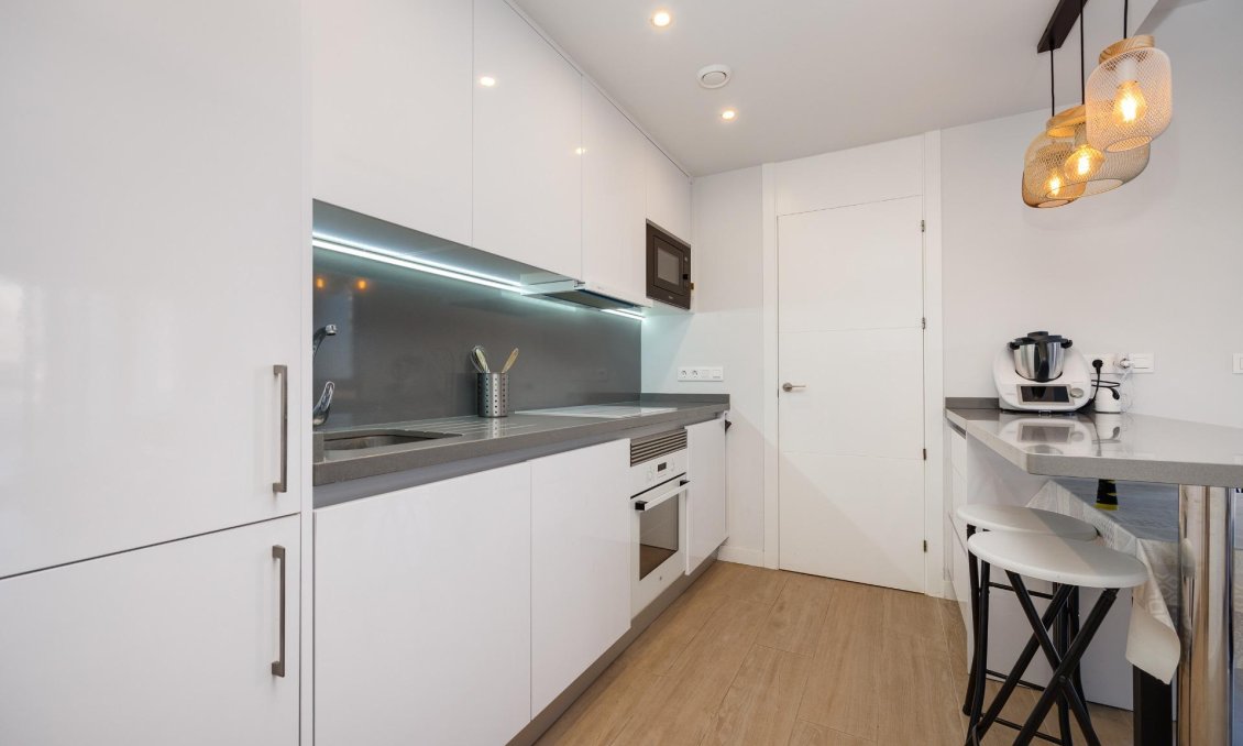 Segunda mano - Apartamento -
Orihuela Costa - Villamartín-las Filipinas