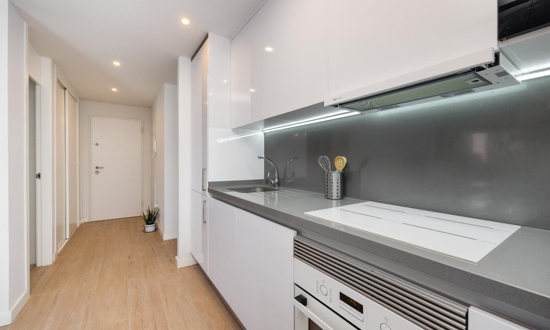 Segunda mano - Apartamento -
Orihuela Costa - Villamartín-las Filipinas