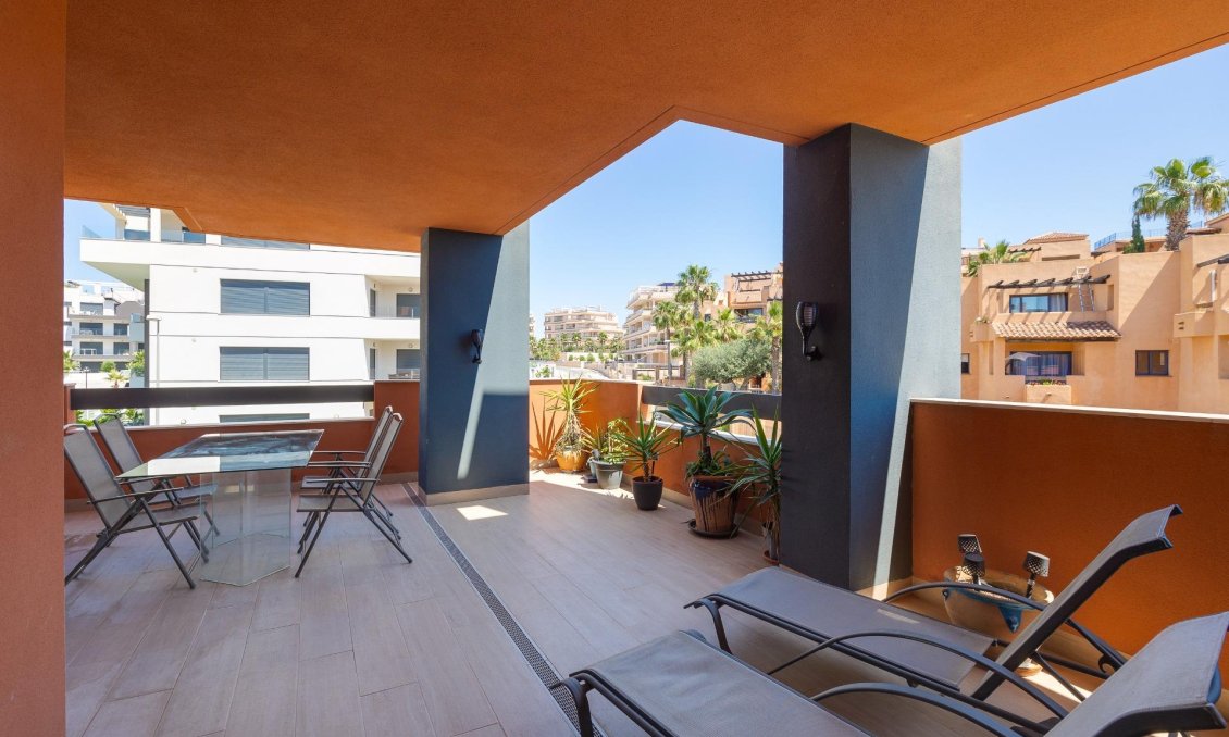 Segunda mano - Apartamento -
Orihuela Costa - Villamartín-las Filipinas