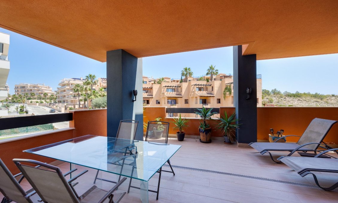 Segunda mano - Apartamento -
Orihuela Costa - Villamartín-las Filipinas