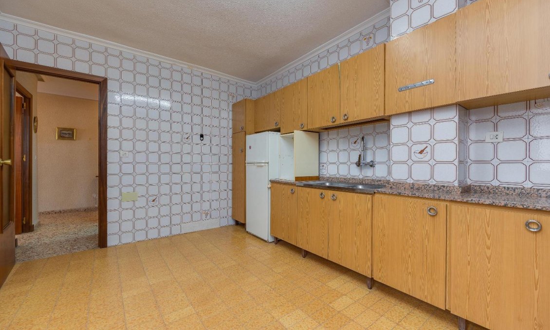 Resale - Apartment -
San Pedro del Pinatar - Av. Dr Artero Guirao