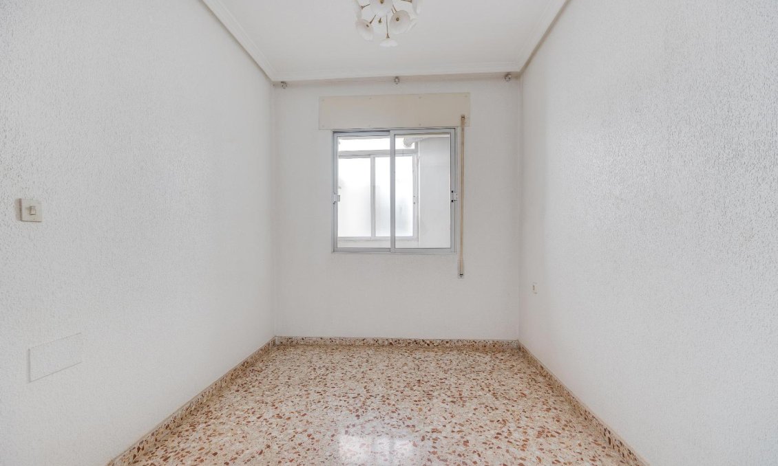 Resale - Apartment -
San Pedro del Pinatar - Av. Dr Artero Guirao