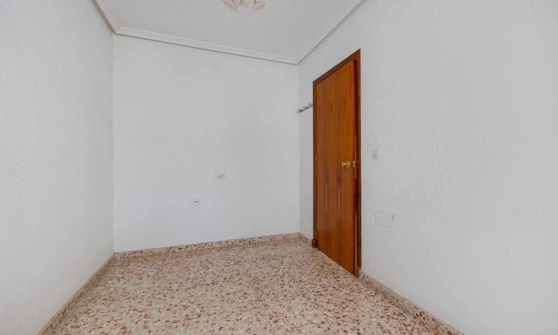 Resale - Apartment -
San Pedro del Pinatar - Av. Dr Artero Guirao