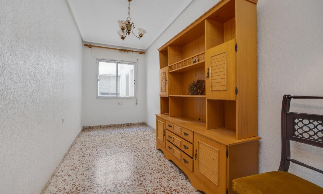 Resale - Apartment -
San Pedro del Pinatar - Av. Dr Artero Guirao