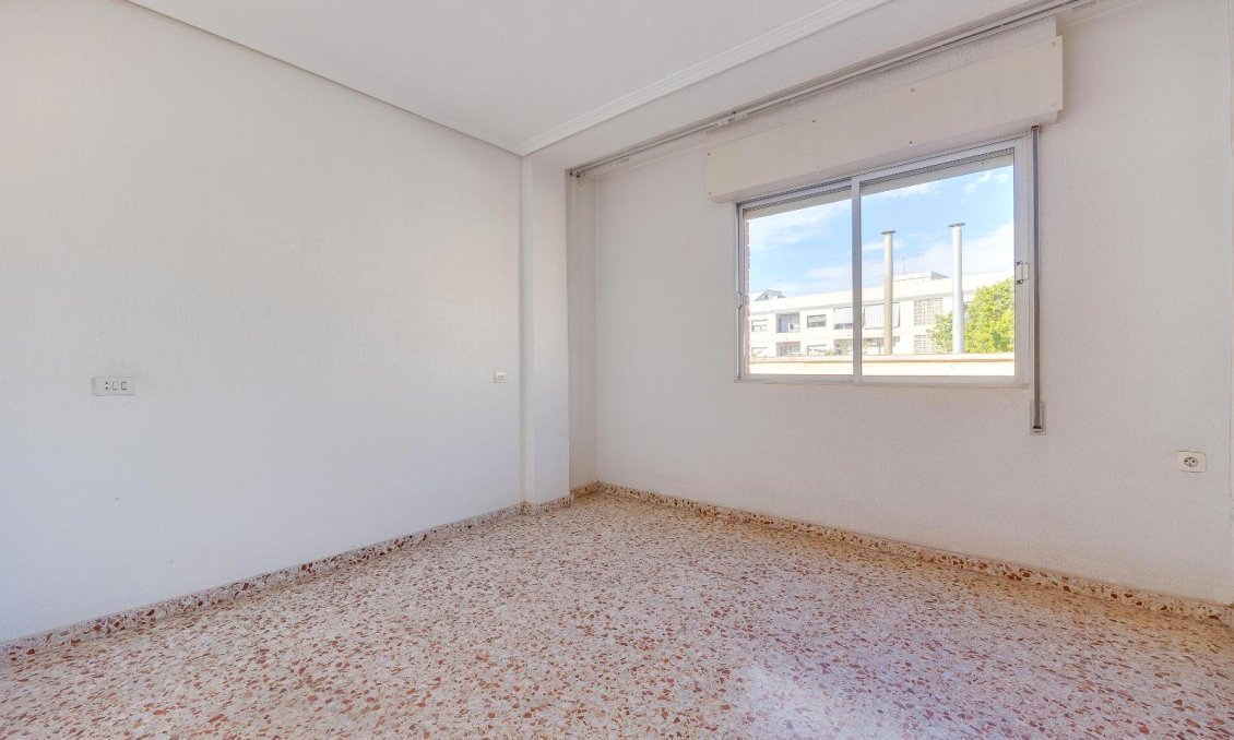 Resale - Apartment -
San Pedro del Pinatar - Av. Dr Artero Guirao