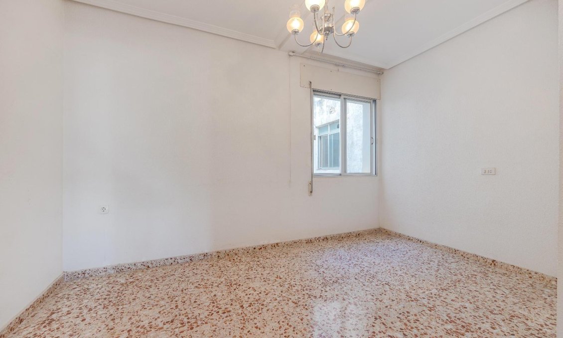 Resale - Apartment -
San Pedro del Pinatar - Av. Dr Artero Guirao