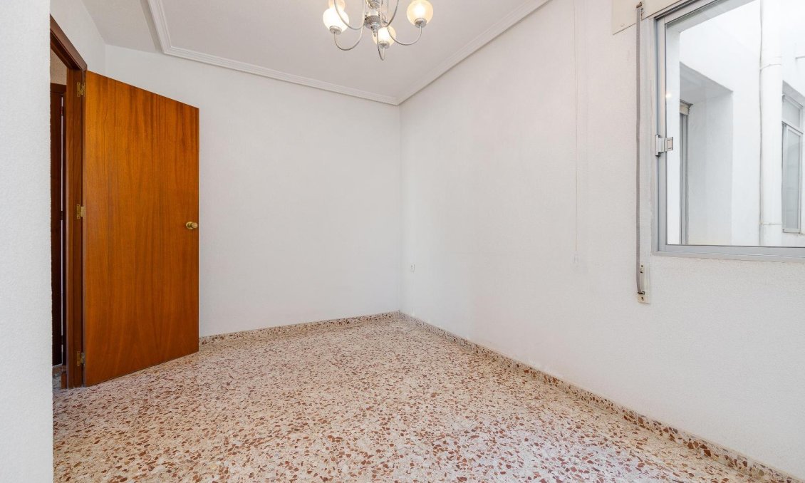 Resale - Apartment -
San Pedro del Pinatar - Av. Dr Artero Guirao