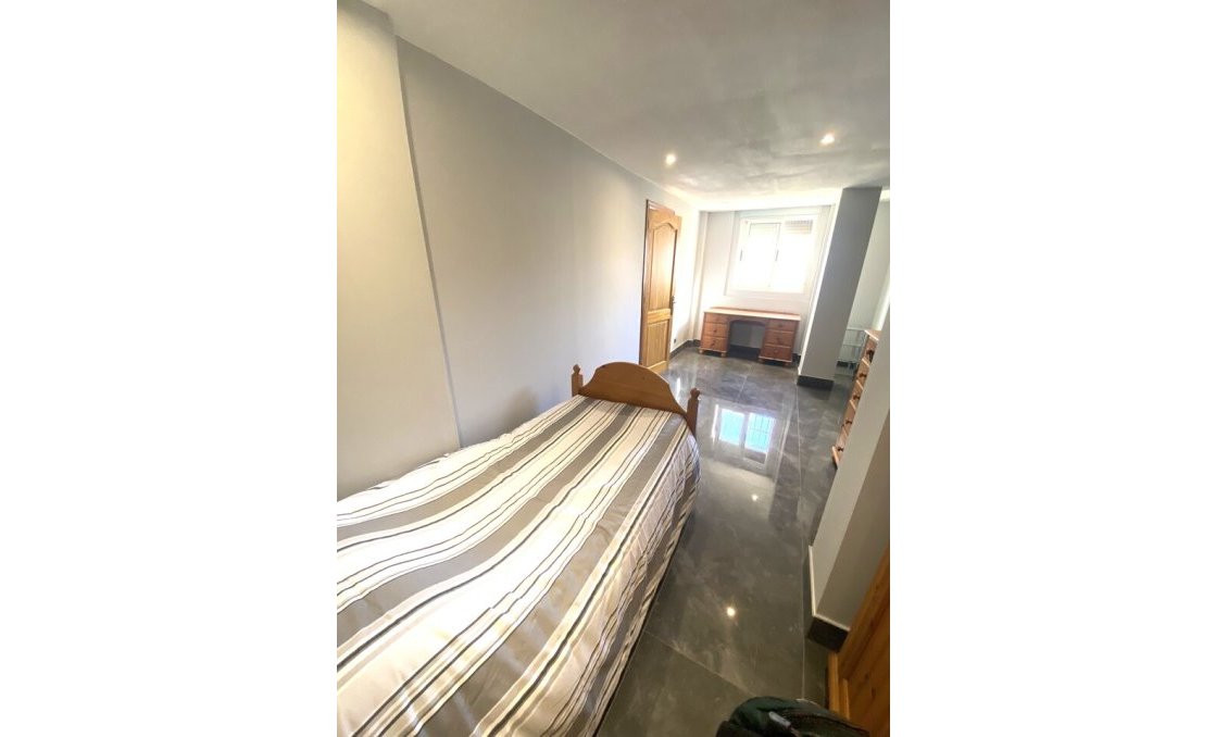 Segunda mano - Villa -
La Zenia - Costa Blanca