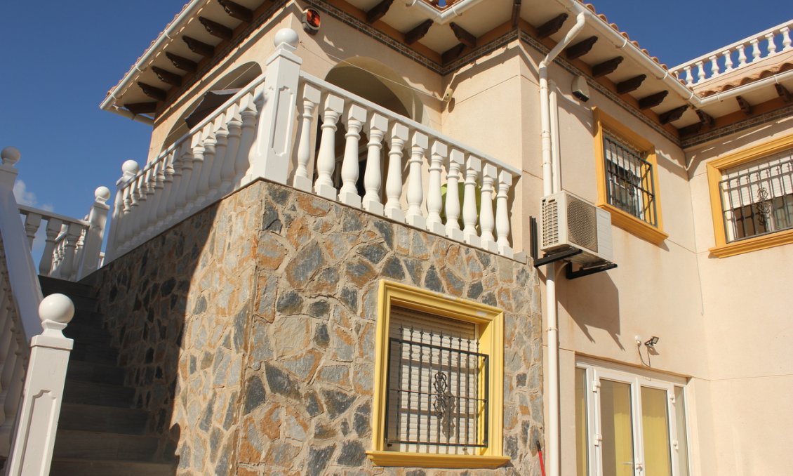 Segunda mano - Villa -
La Zenia - Costa Blanca