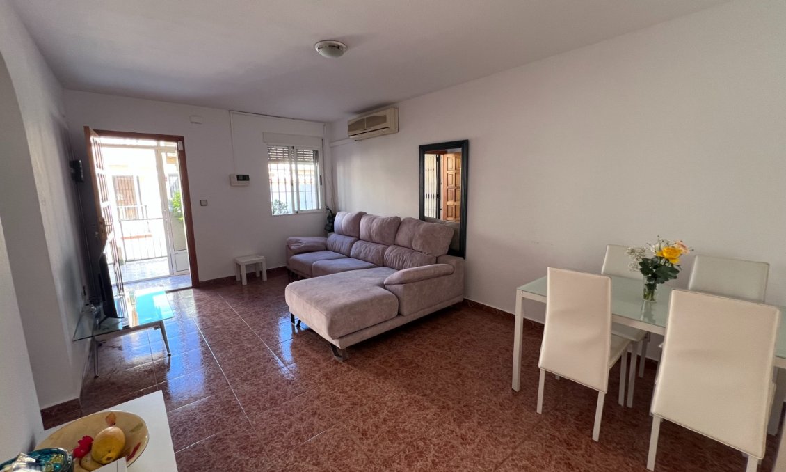 Wiederverkauf - Town House -
Torrevieja - Costa Blanca