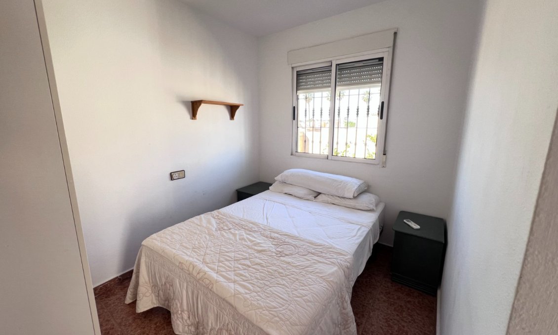Wiederverkauf - Town House -
Torrevieja - Costa Blanca