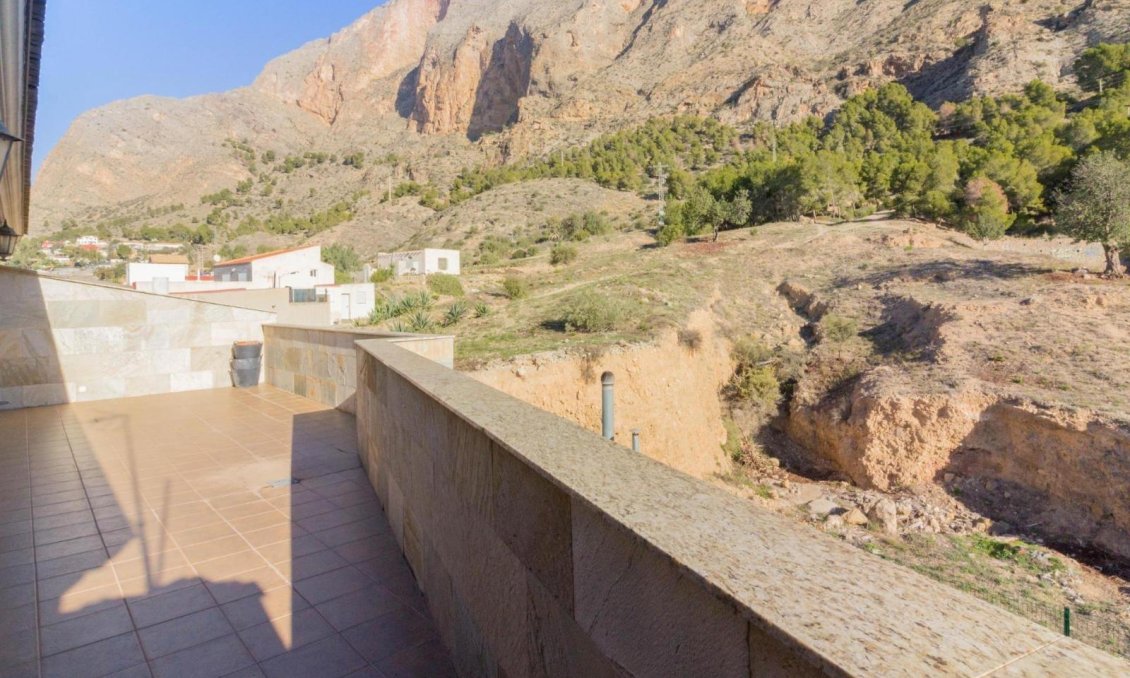 Segunda mano - Villa -
Redován - Comunidad Valenciana