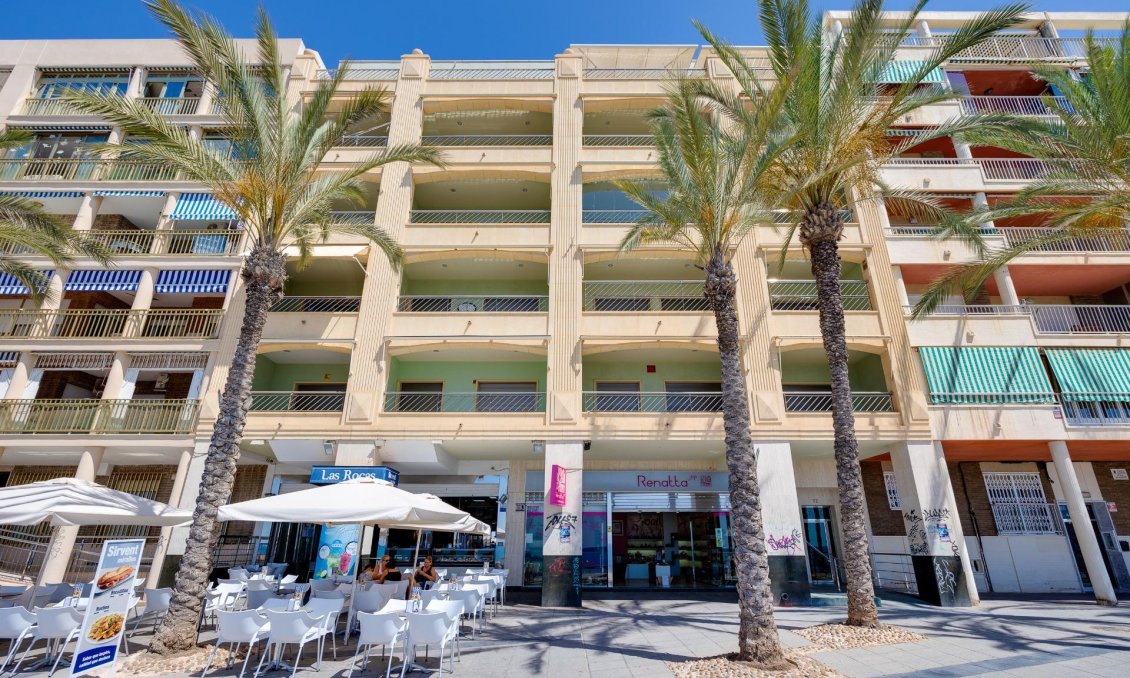 Wiederverkauf - Wohnung -
Torrevieja - Paseo Maritimo