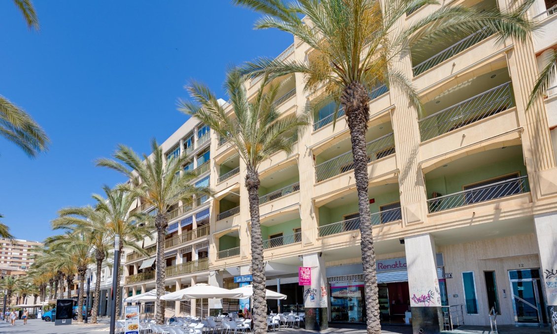 Wiederverkauf - Wohnung -
Torrevieja - Paseo Maritimo