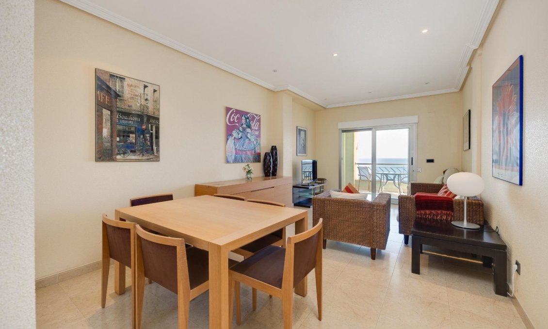 Wiederverkauf - Wohnung -
Torrevieja - Paseo Maritimo