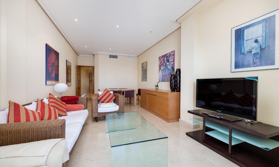 Wiederverkauf - Wohnung -
Torrevieja - Paseo Maritimo