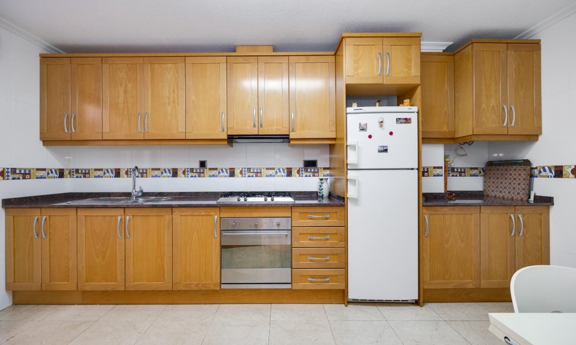Wiederverkauf - Wohnung -
Torrevieja - Paseo Maritimo