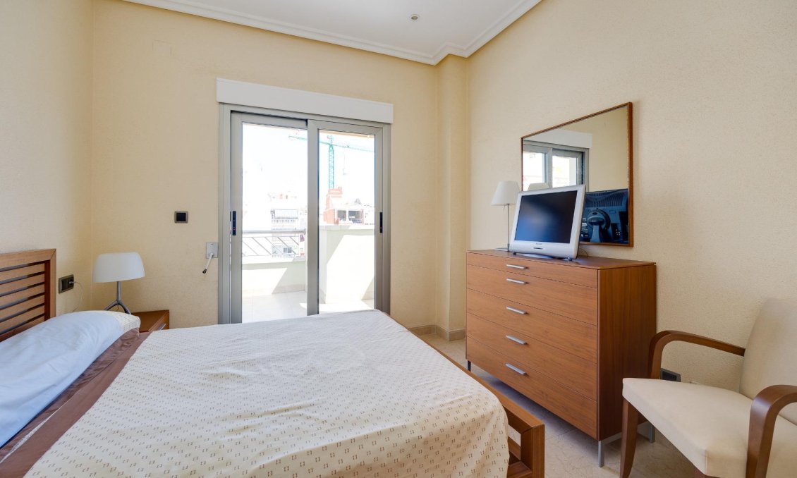 Wiederverkauf - Wohnung -
Torrevieja - Paseo Maritimo