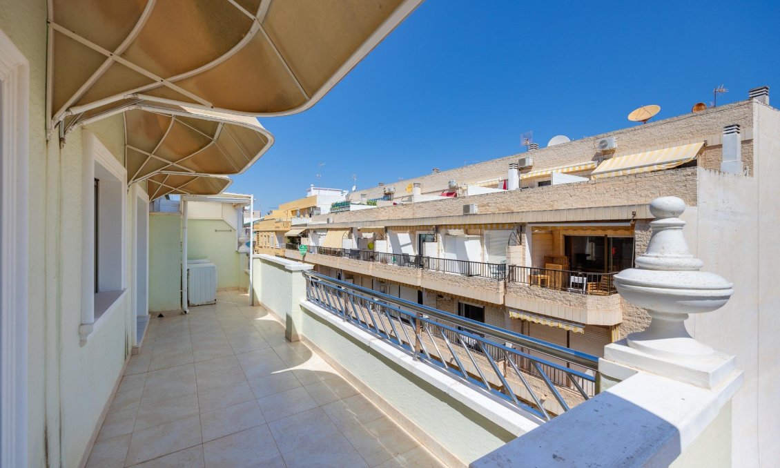 Wiederverkauf - Wohnung -
Torrevieja - Paseo Maritimo