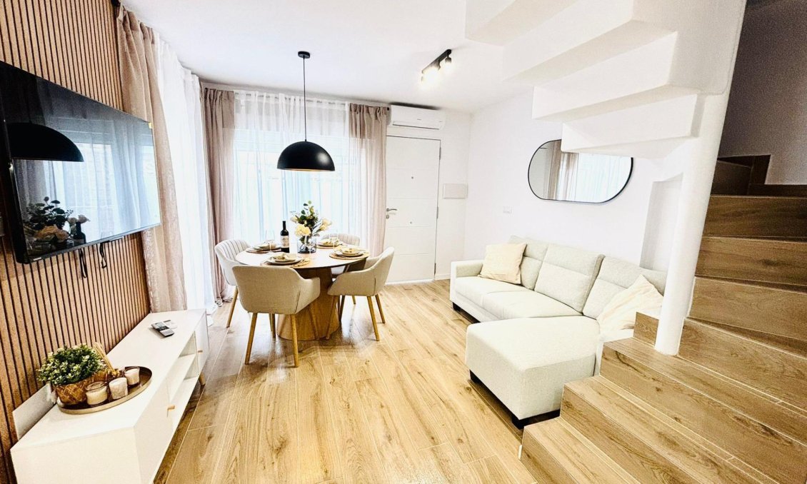 Wiederverkauf - Quad House -
Torrevieja - Carrefour