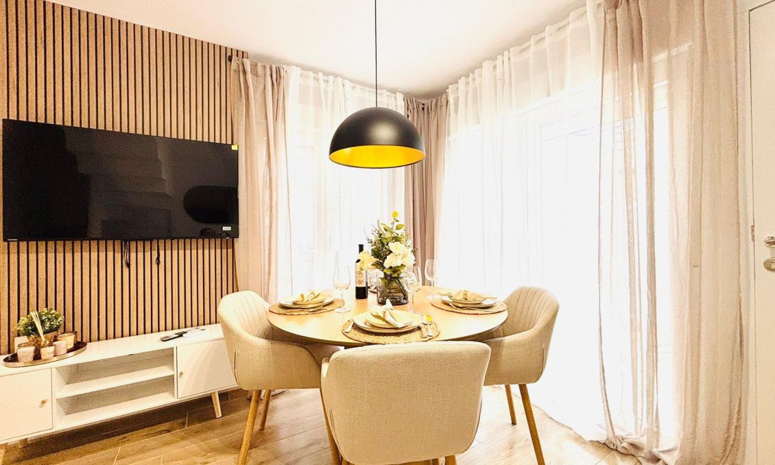 Wiederverkauf - Quad House -
Torrevieja - Carrefour