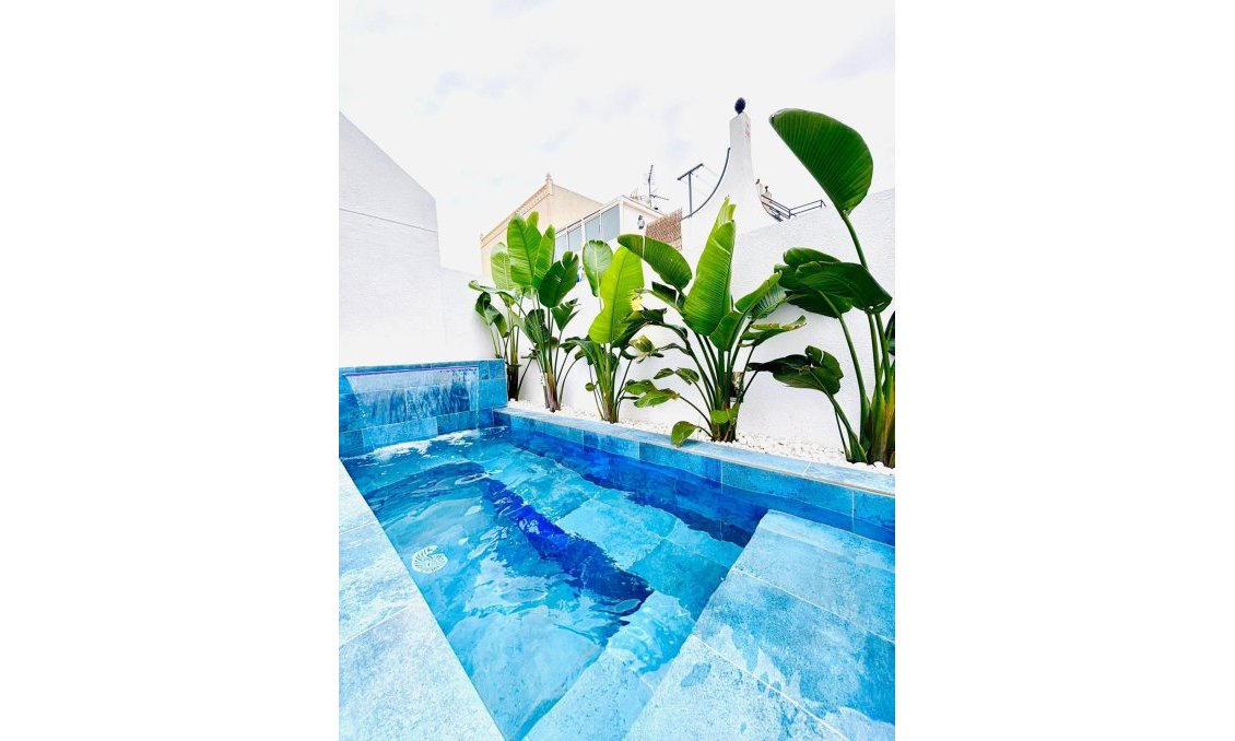 Wiederverkauf - Quad House -
Torrevieja - Carrefour