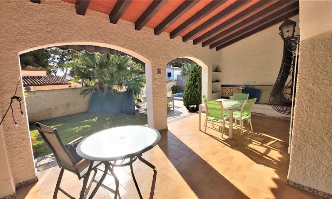 Segunda mano - Villa -
Torrevieja - Costa Blanca