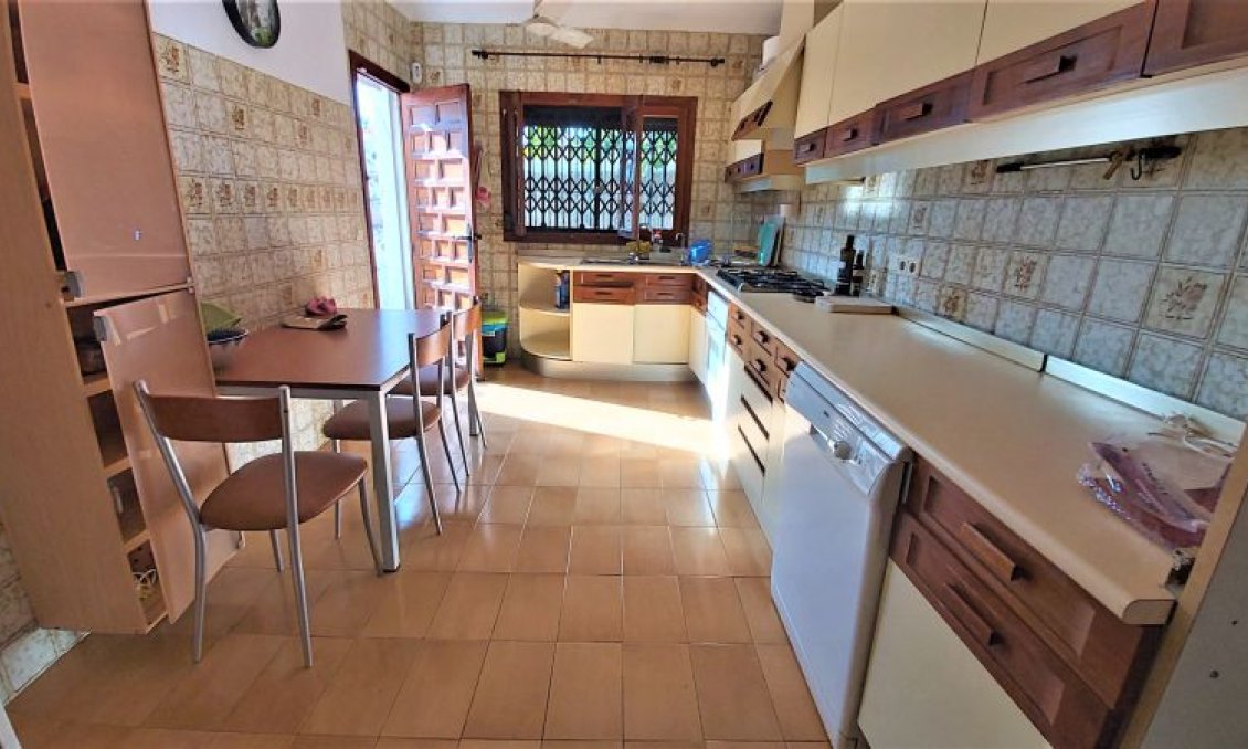 Segunda mano - Villa -
Torrevieja - Costa Blanca