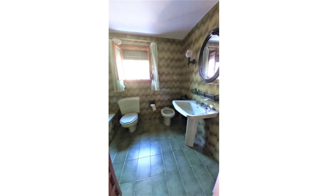 Segunda mano - Villa -
Torrevieja - Costa Blanca