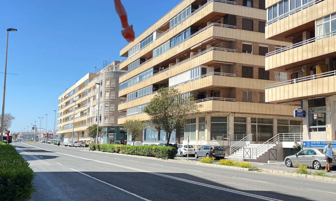 Segunda mano - Apartamento -
Torrevieja - El Acequión - Los Náufragos