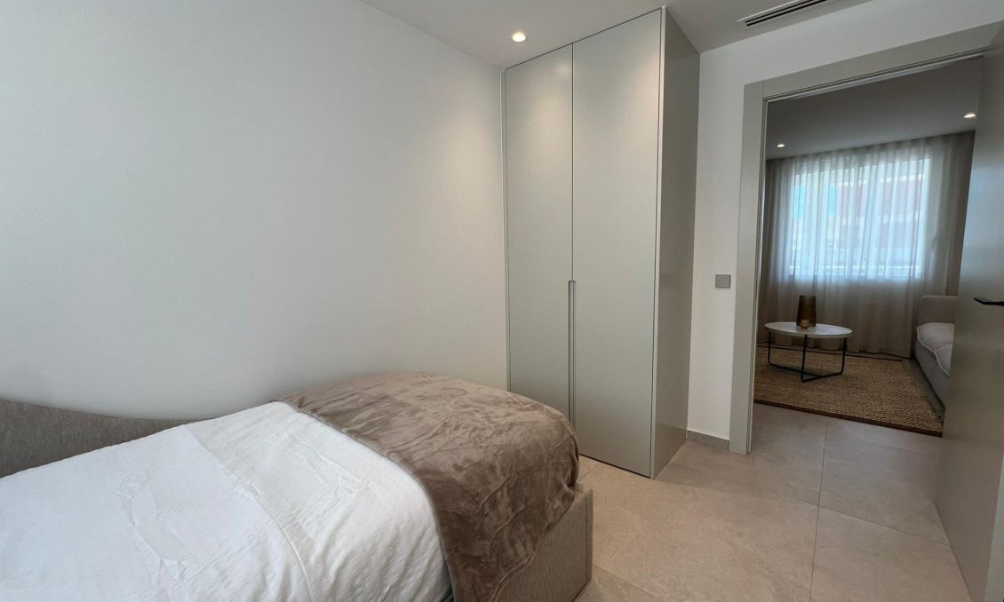 Segunda mano - Apartamento -
Torrevieja - El Acequión - Los Náufragos