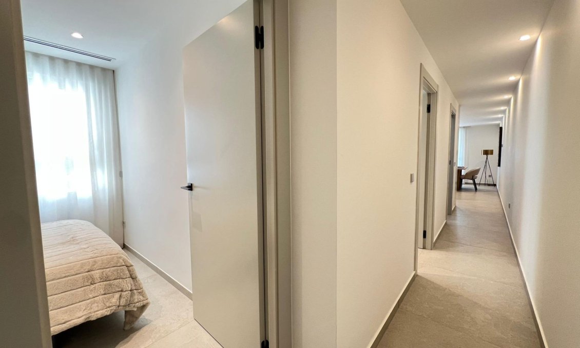Segunda mano - Apartamento -
Torrevieja - El Acequión - Los Náufragos