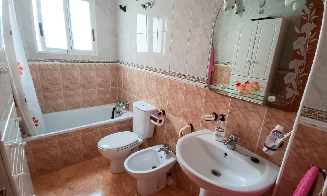 Revente - Bungalow -
Torrevieja - Parque Acuático - Sector 25