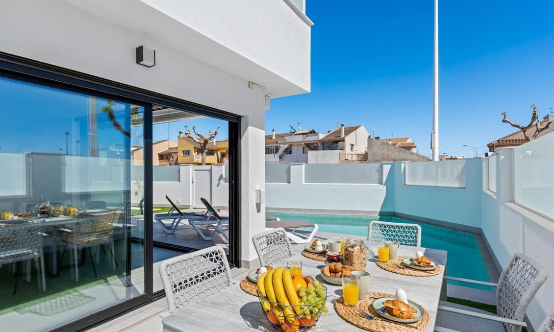 Segunda mano - Villa -
San Pedro del Pinatar - Costa Calida
