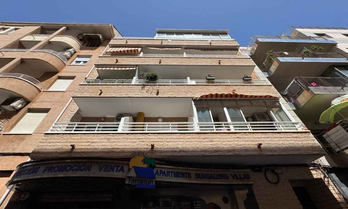 Wiederverkauf - Wohnung -
Torrevieja - Playa de los Locos