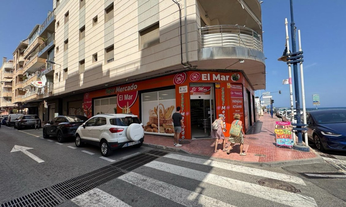 Wiederverkauf - Wohnung -
Torrevieja - Playa de los Locos