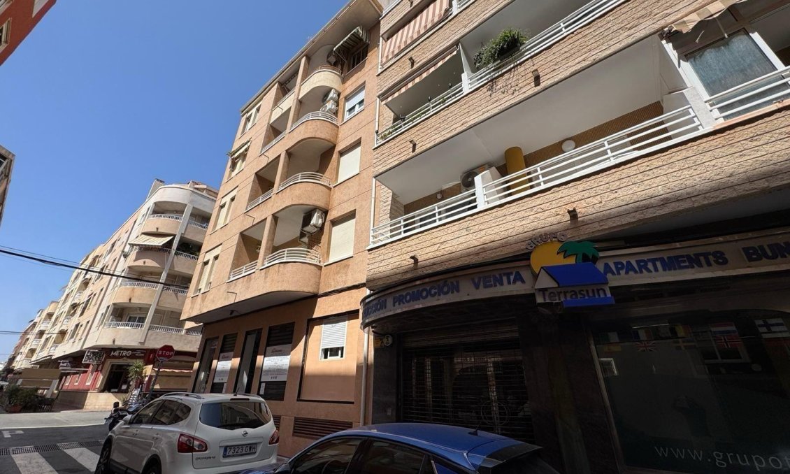 Wiederverkauf - Wohnung -
Torrevieja - Playa de los Locos