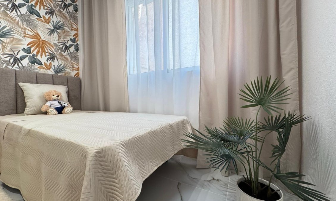 Wiederverkauf - Wohnung -
Torrevieja - Playa de los Locos