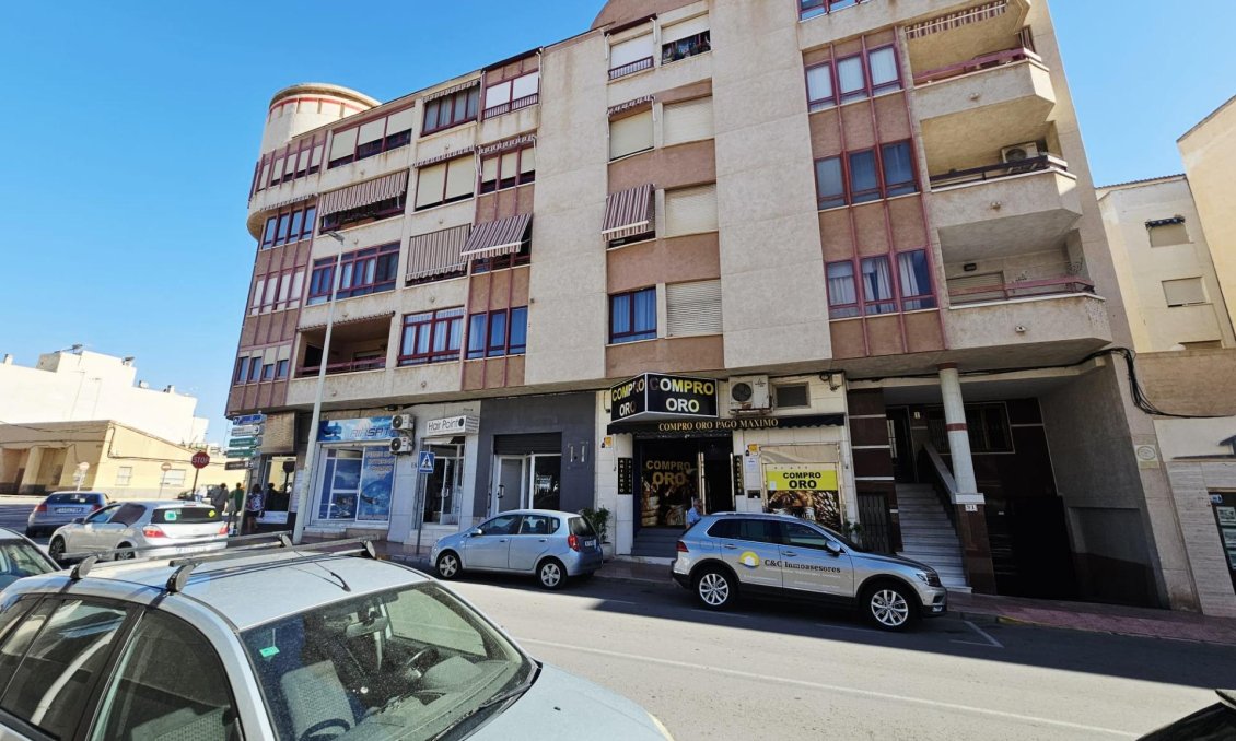 Segunda mano - Apartamento -
Guardamar del Segura - Pueblo
