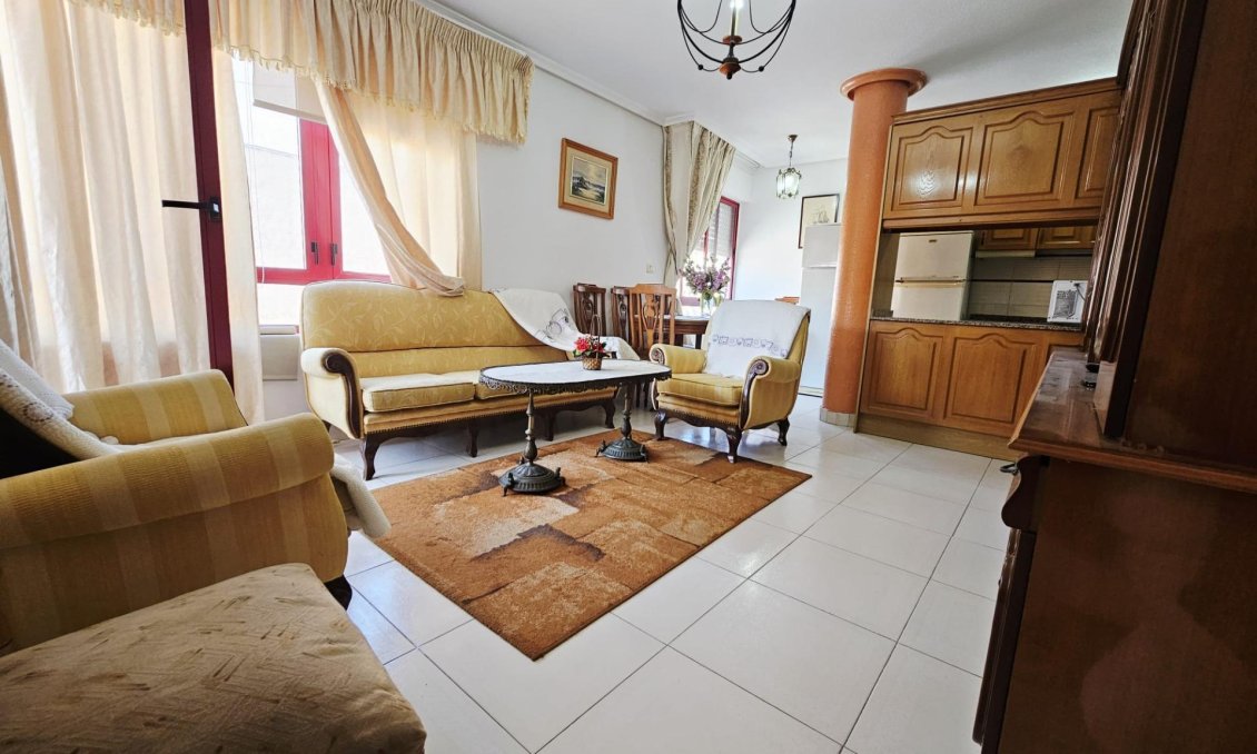 Segunda mano - Apartamento -
Guardamar del Segura - Pueblo
