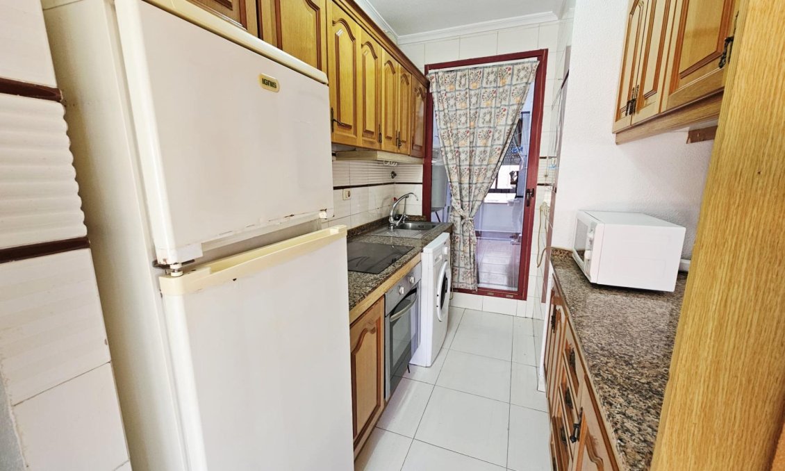 Segunda mano - Apartamento -
Guardamar del Segura - Pueblo